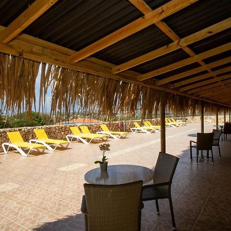 Hillside Resort Bonaire 克拉伦代克 外观 照片