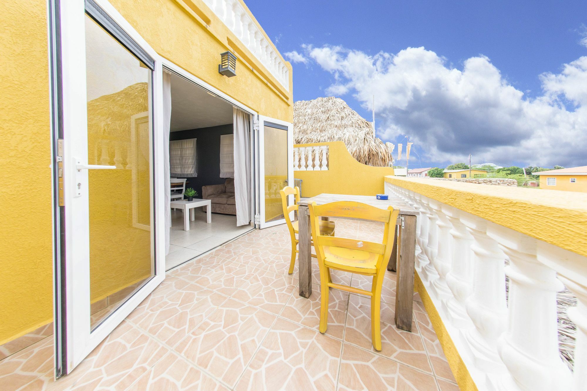 Hillside Resort Bonaire 克拉伦代克 外观 照片