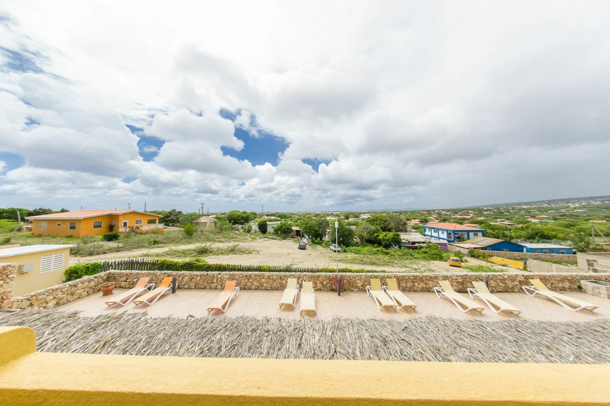Hillside Resort Bonaire 克拉伦代克 外观 照片