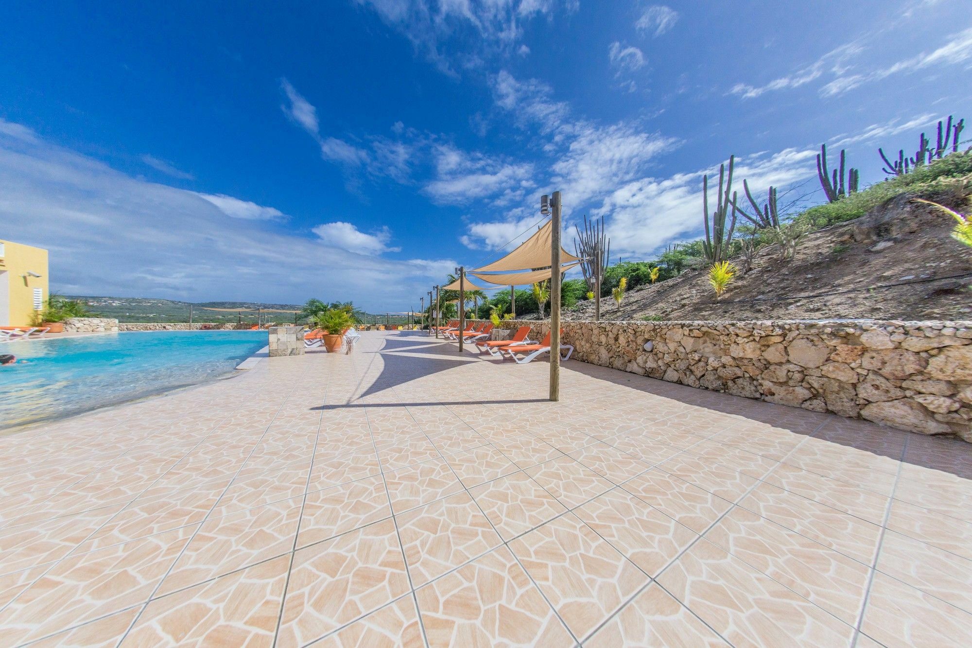 Hillside Resort Bonaire 克拉伦代克 外观 照片