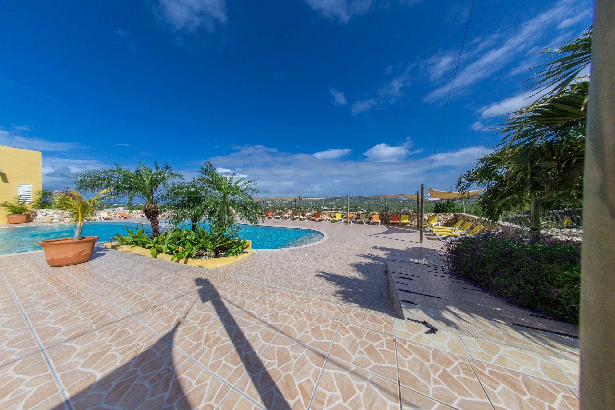 Hillside Resort Bonaire 克拉伦代克 外观 照片