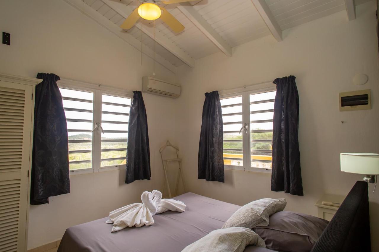 Hillside Resort Bonaire 克拉伦代克 外观 照片