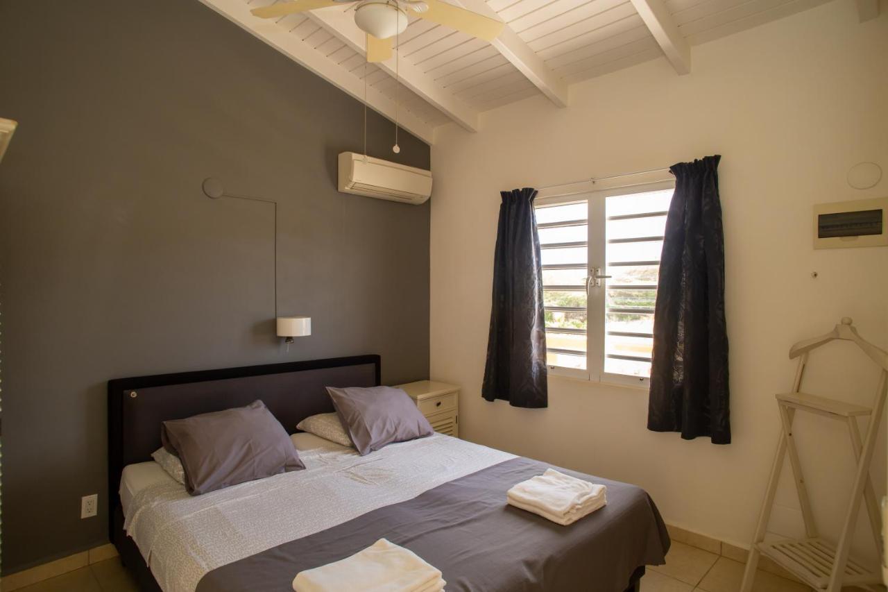 Hillside Resort Bonaire 克拉伦代克 外观 照片