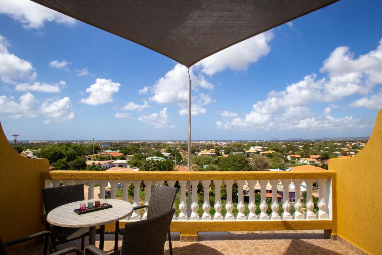 Hillside Resort Bonaire 克拉伦代克 外观 照片